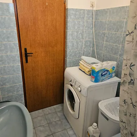 Velebno Appartement *